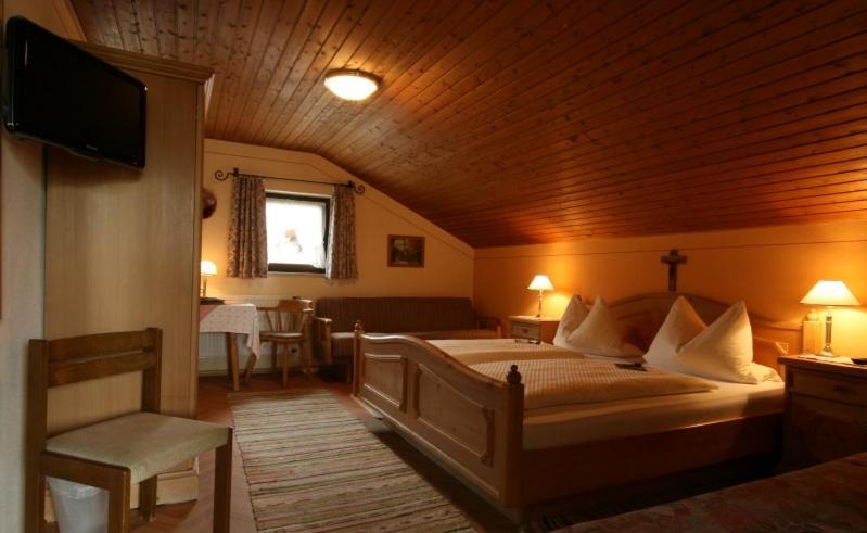Haus Tschakert Hotell Anger Exteriör bild